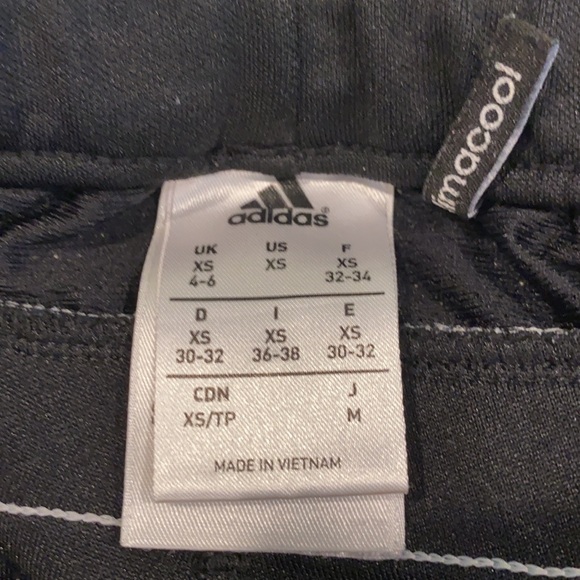 Women’s Adidas Athletic Pants with zippered ankle - Picture 4 of 7